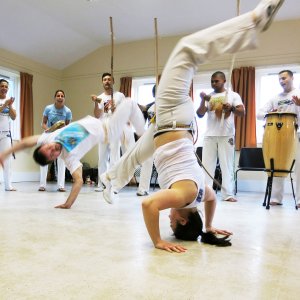 &copy; Grupo Negaça Capoeira Photo